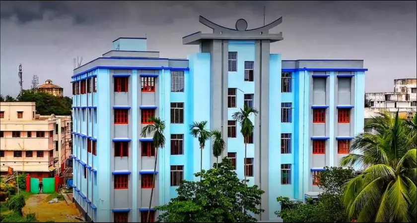 रामकृष्ण मिशन विवेकानंद सेंटेनरी कॉलेज, रहरा, पश्चिम बंगाल